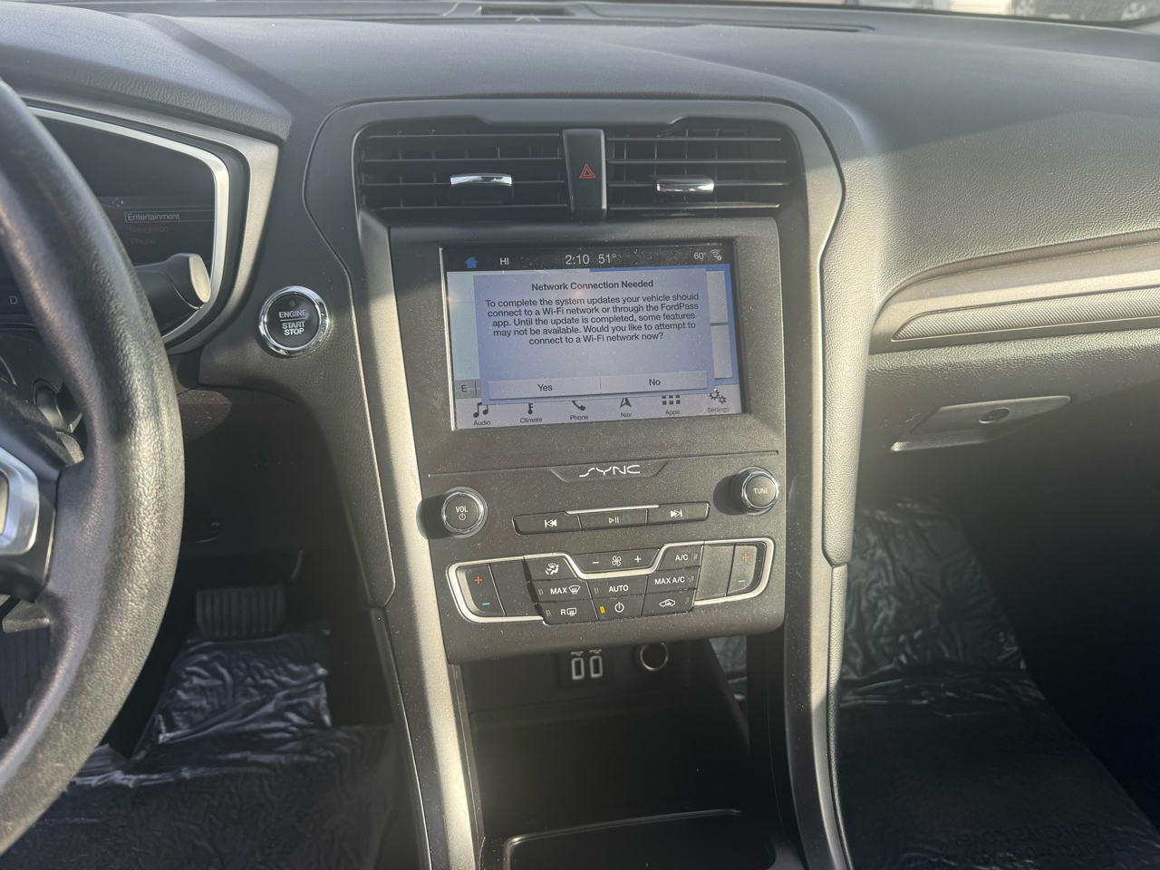 Ford Fusion SE FWD 2019