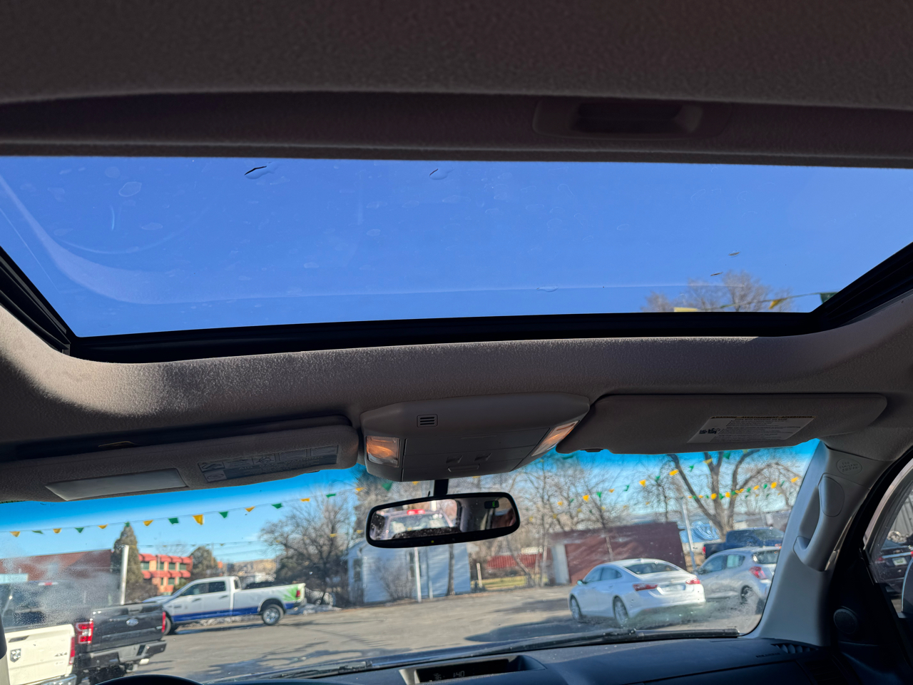 Toyota Tundra 4WD Truck CrewMax 5.7L V8 6-Spd AT LTD (Natl) 2011