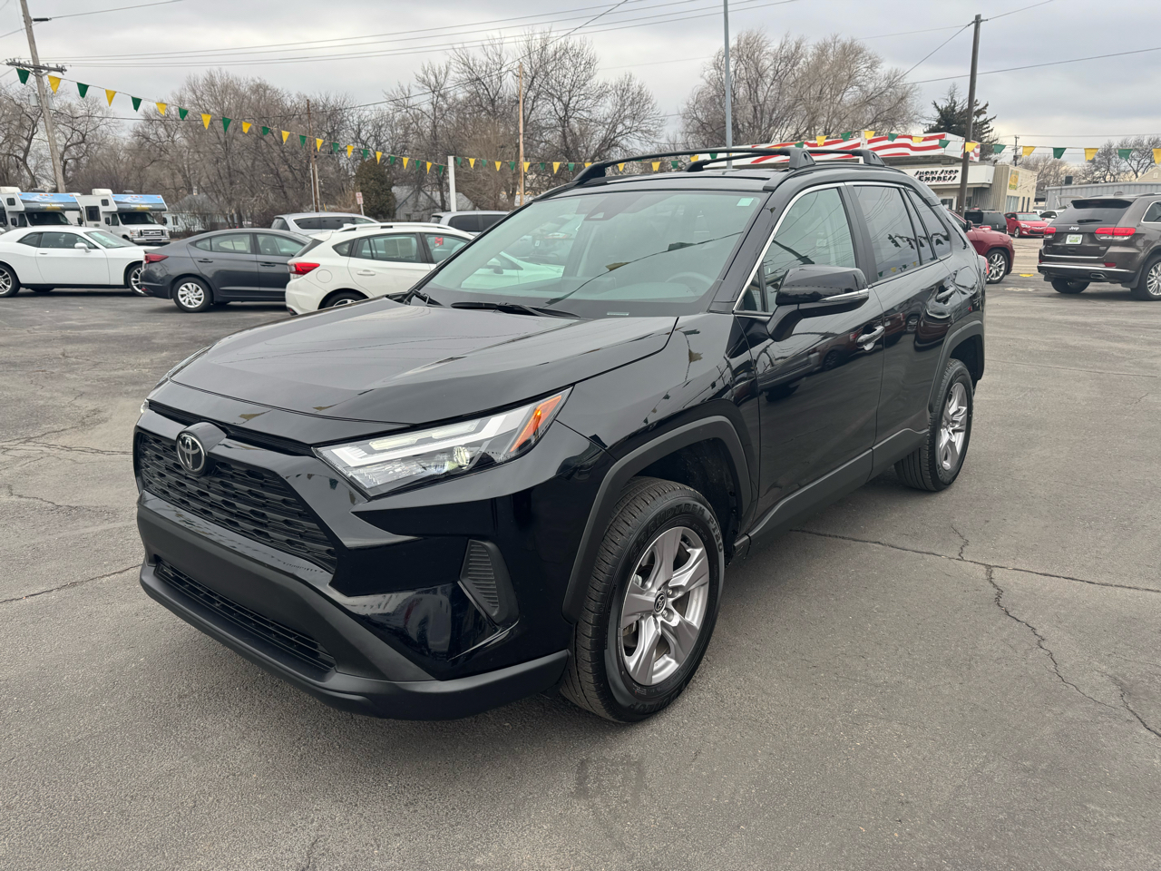 Toyota RAV4 XLE AWD (Natl) 2024