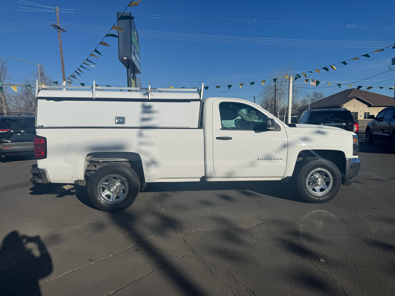 Chevrolet Silverado 1500 4WD Reg Cab 133.0" LS 2016