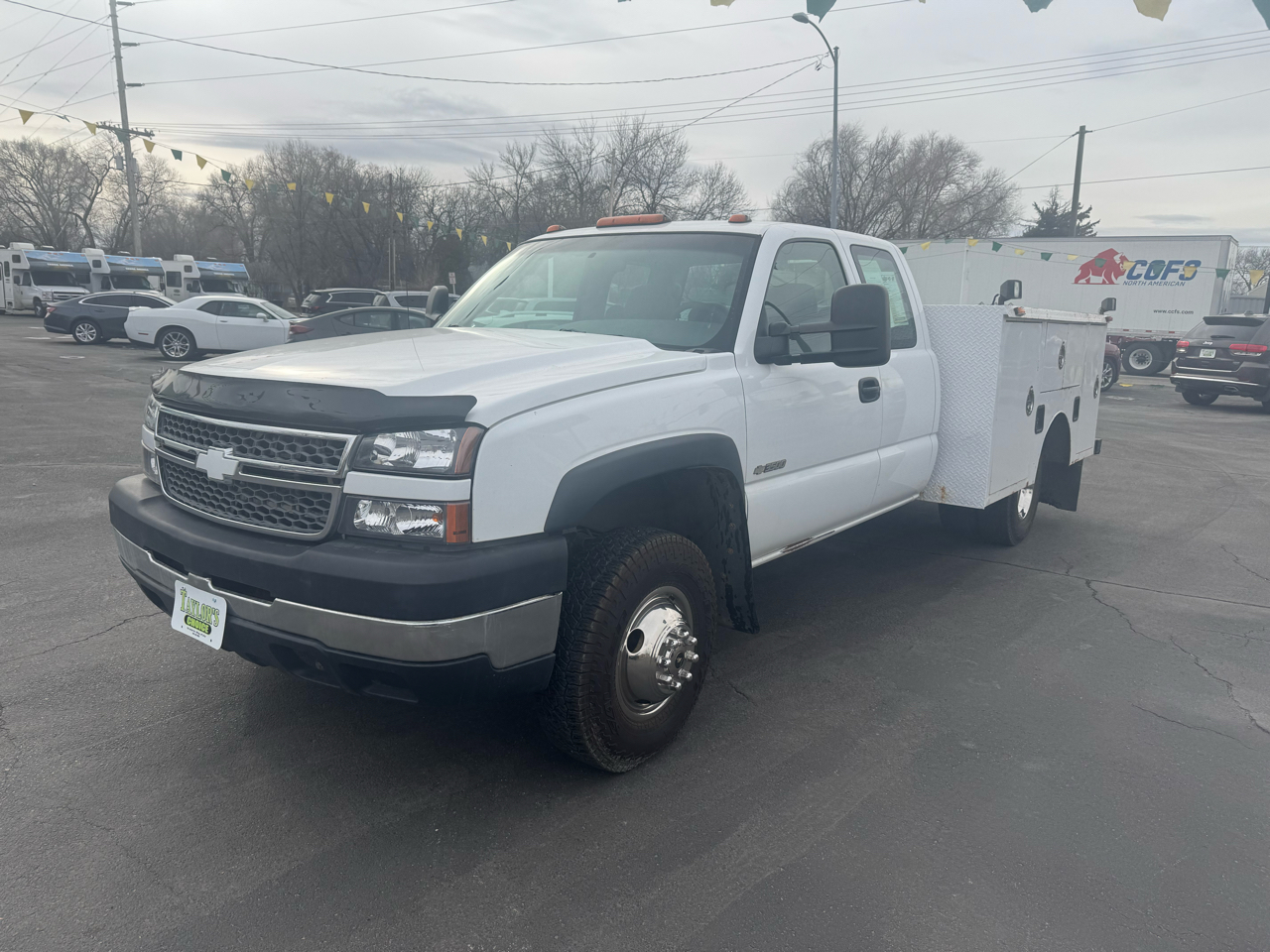 Chevrolet Silverado 3500 Ext Cab 161.5" WB, 60.4" CA 4WD LS 2006