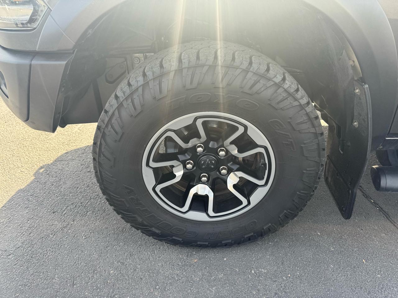 RAM 1500 4WD Crew Cab 140.5" Rebel 2017