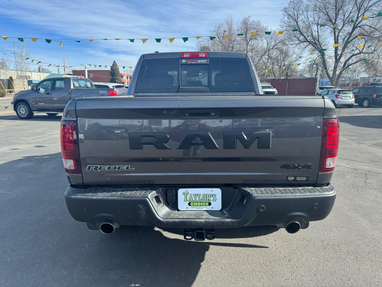 RAM 1500 4WD Crew Cab 140.5" Rebel 2017