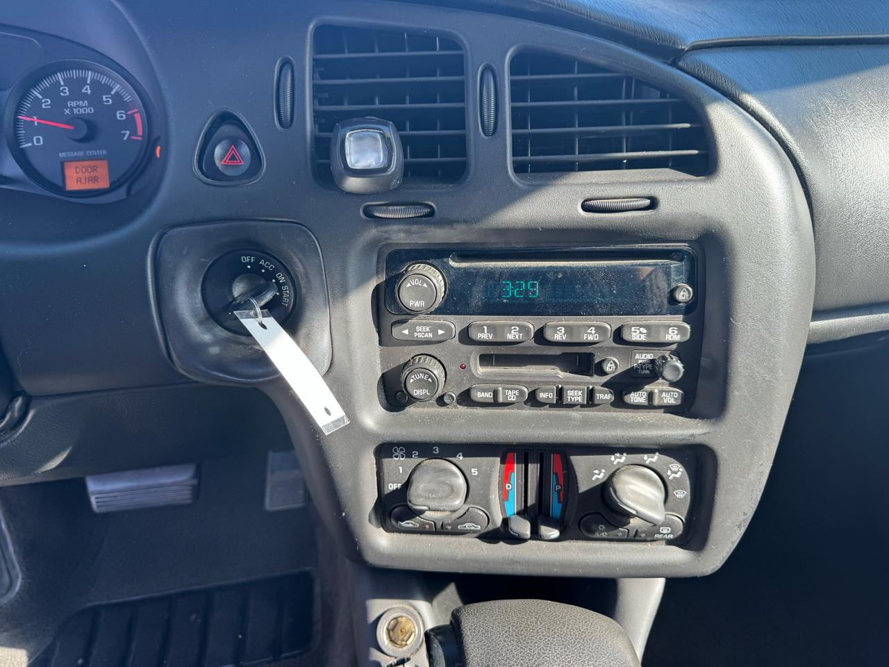 Chevrolet Monte Carlo 2dr Cpe SS 2003