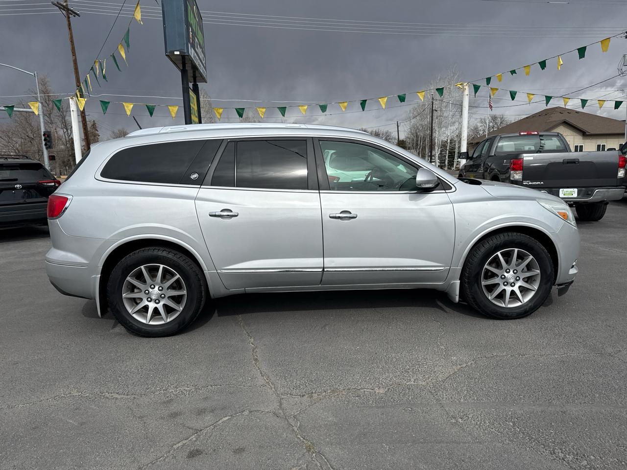 Buick Enclave AWD 4dr Leather 2016