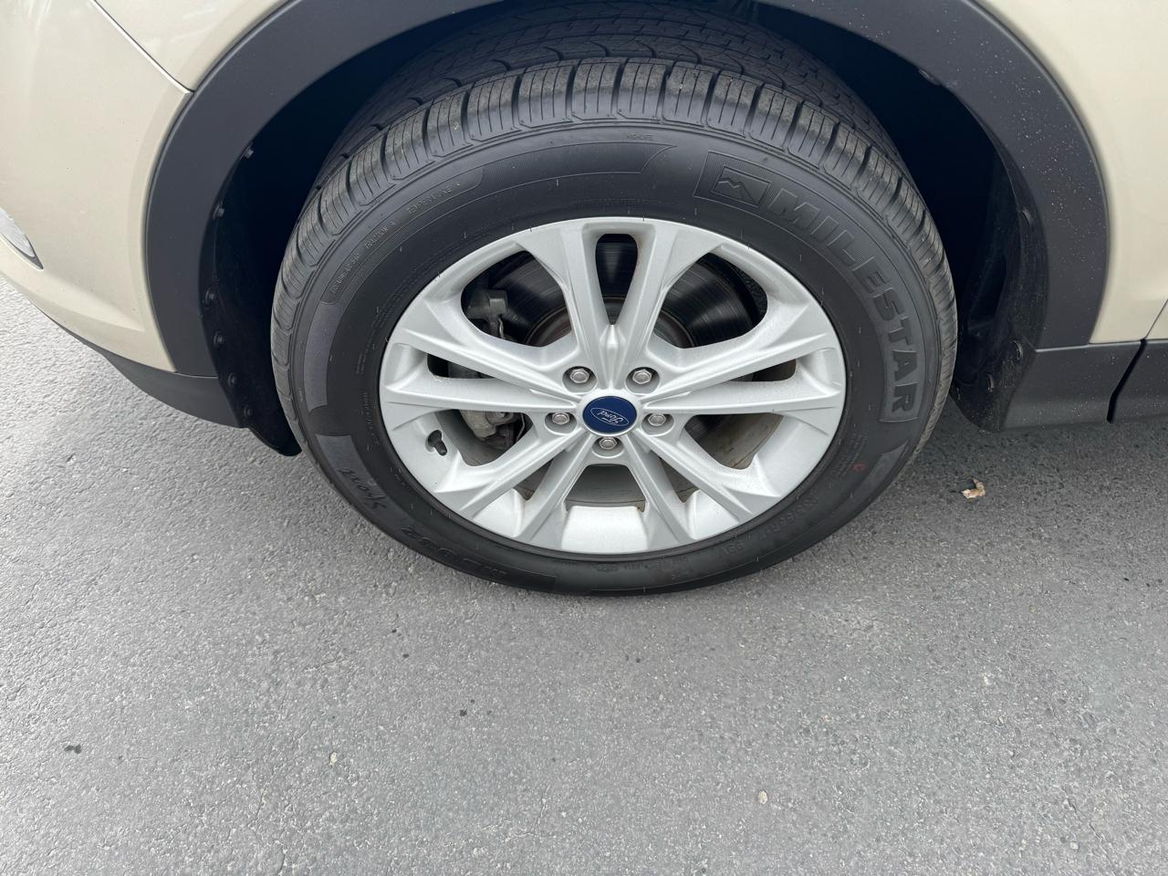 Ford Escape SE 4WD 2017