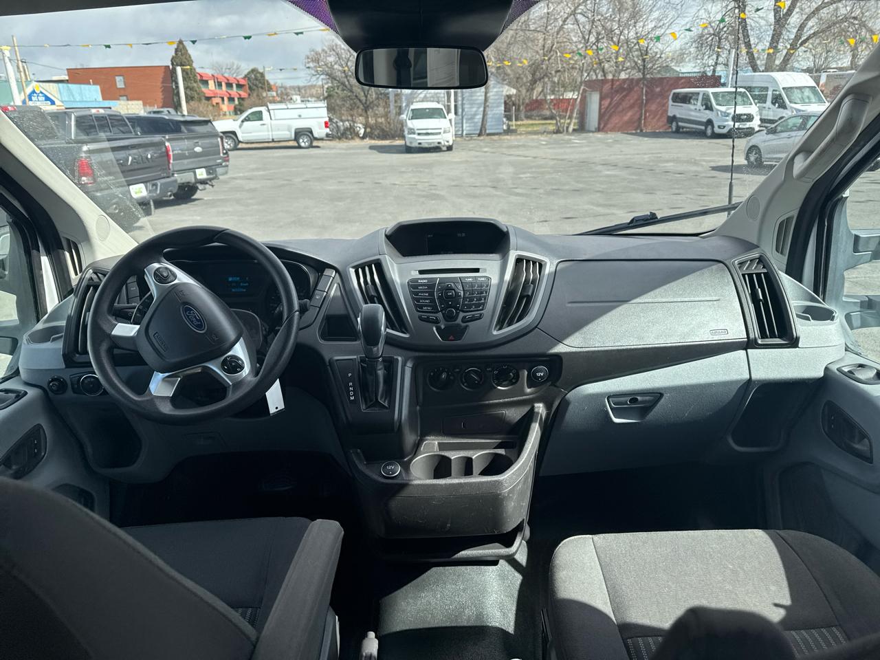 Ford Transit Passenger Wagon T-350 148" Low Roof XLT Sliding RH Dr 2018