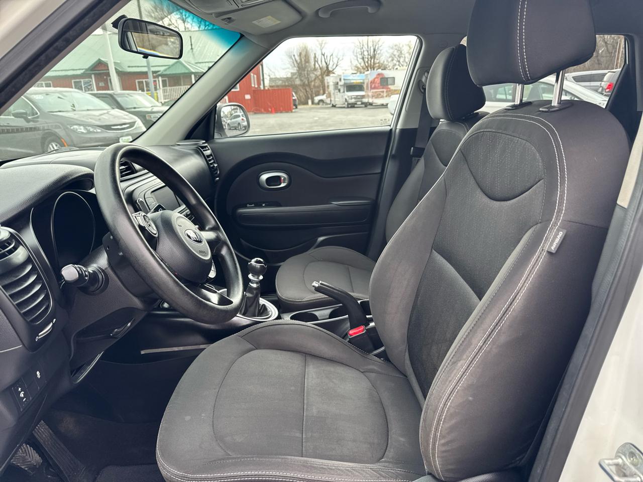 Kia Soul Base Manual 2018