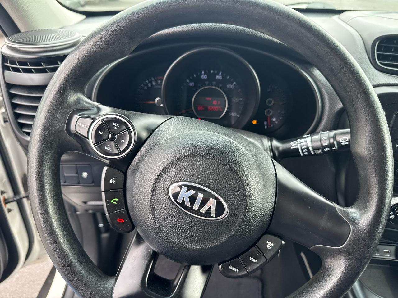 Kia Soul Base Manual 2018