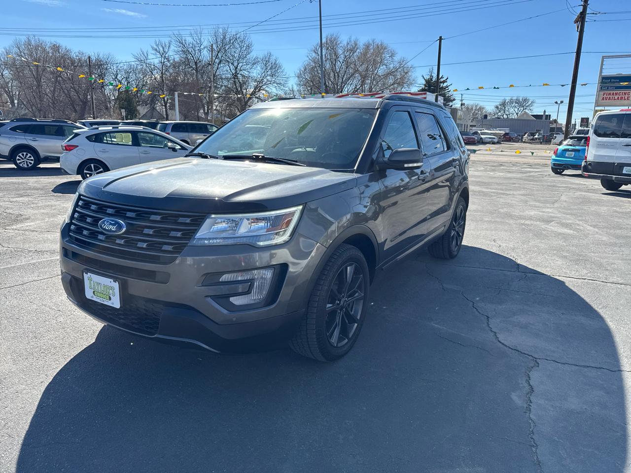 Ford Explorer XLT 4WD 2017