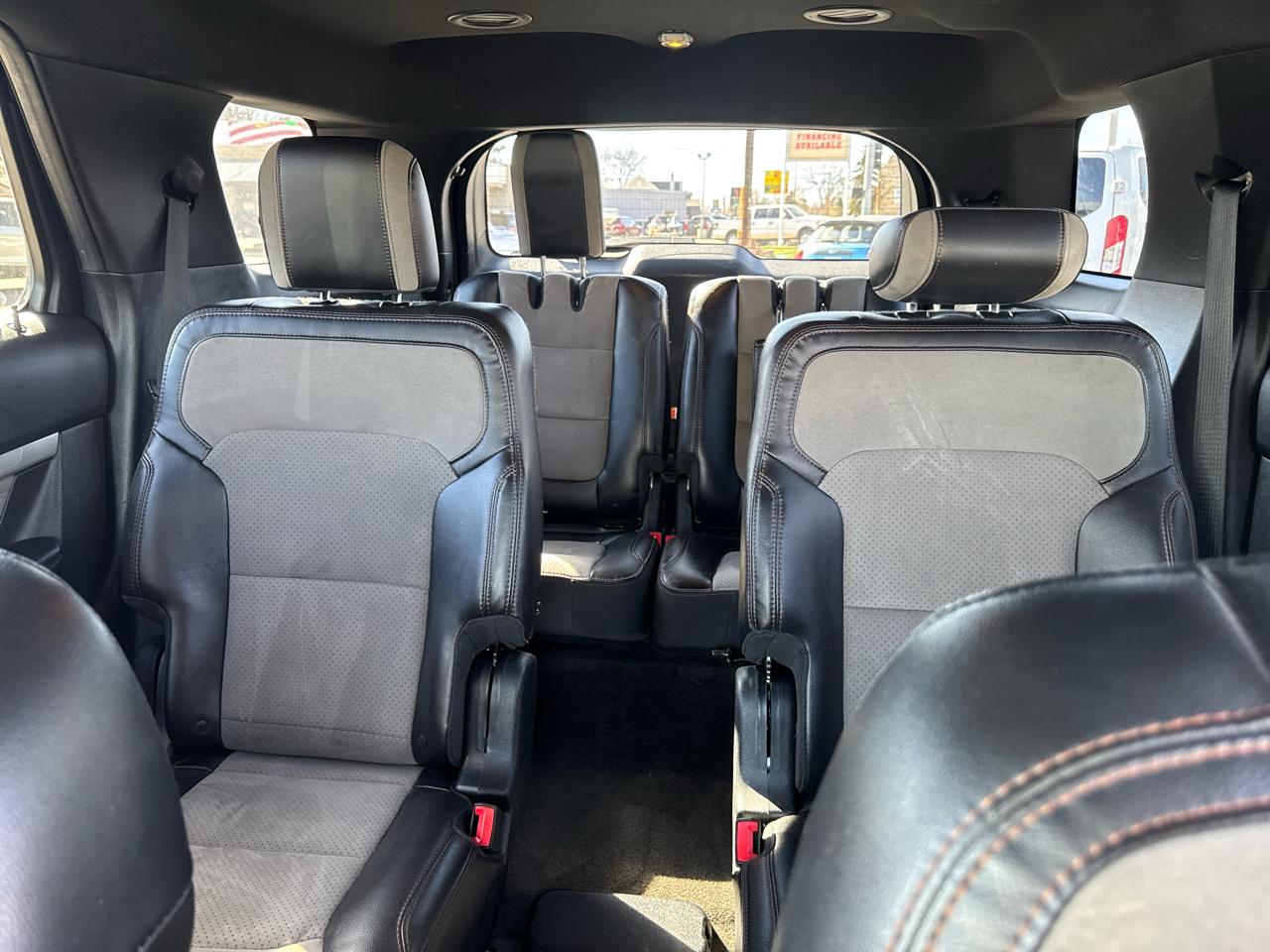 Ford Explorer XLT 4WD 2017