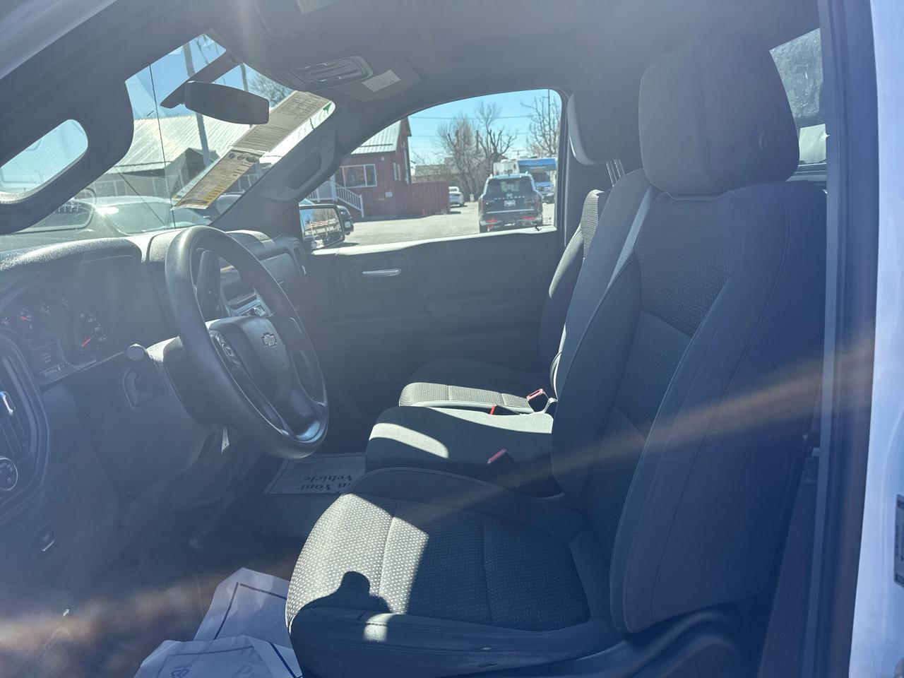 Chevrolet Silverado 1500 4WD Reg Cab 140" Work Truck 2020