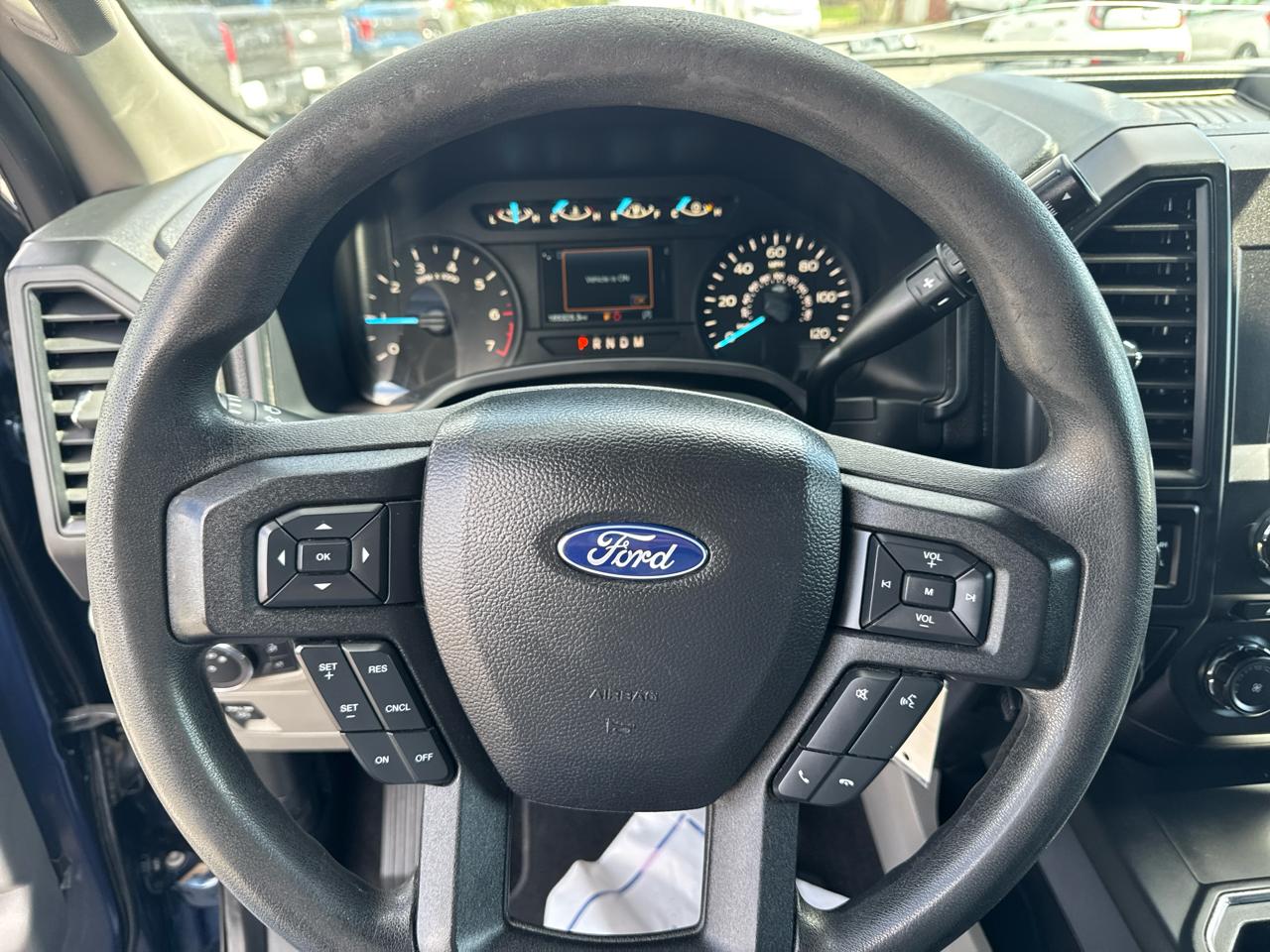 Ford F-150 STX SuperCrew 4WD 2018