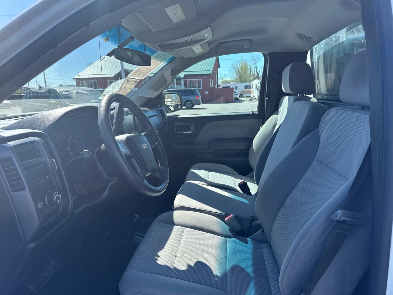 Chevrolet Silverado 1500 4WD Reg Cab 133.0" Work Truck 2018