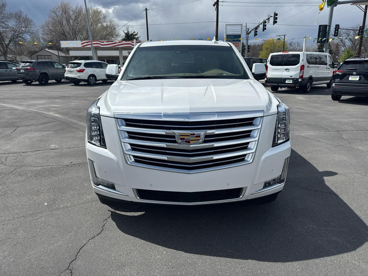 Cadillac Escalade 4WD 4dr Platinum 2018