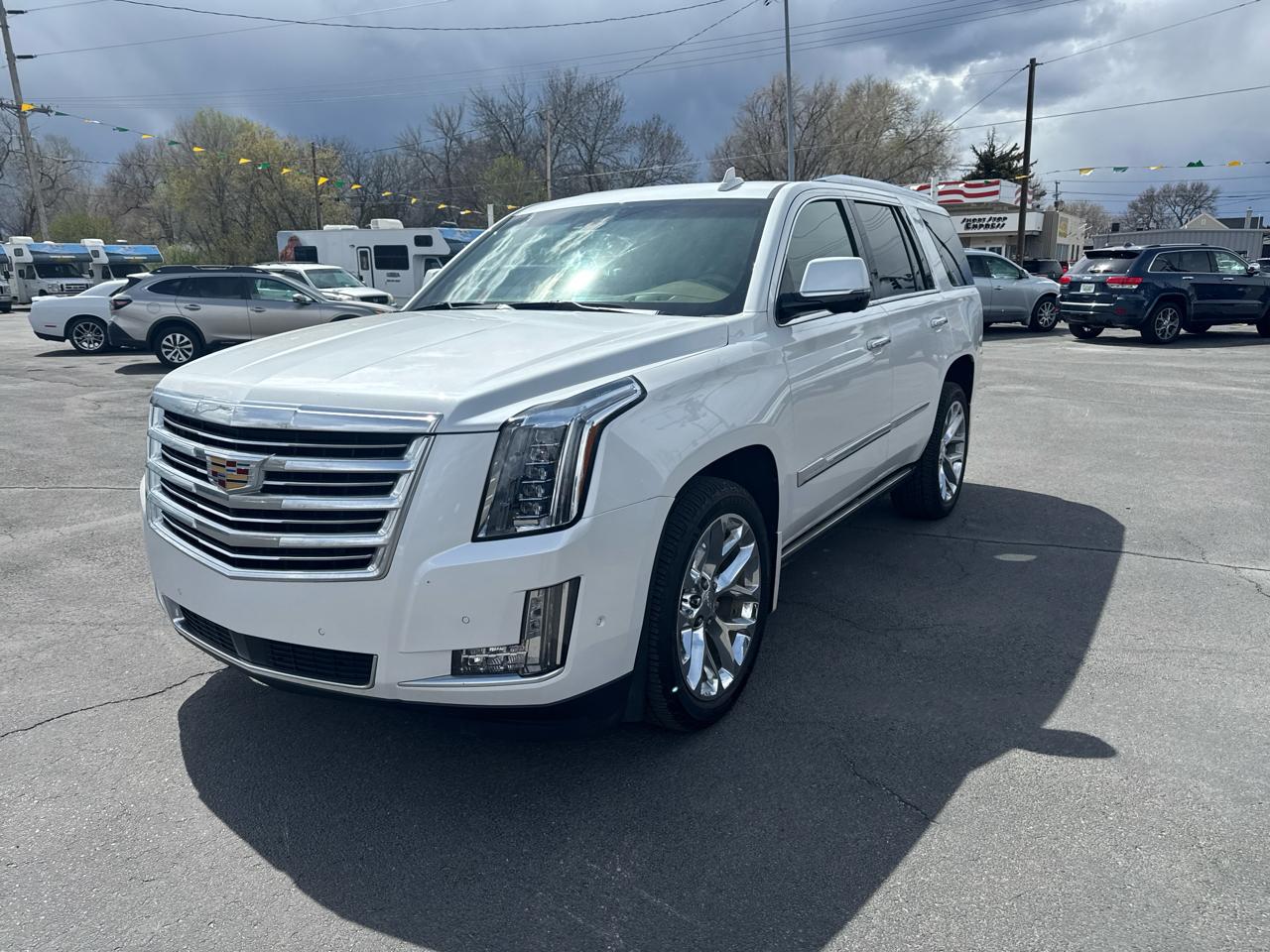 Cadillac Escalade 4WD 4dr Platinum 2018