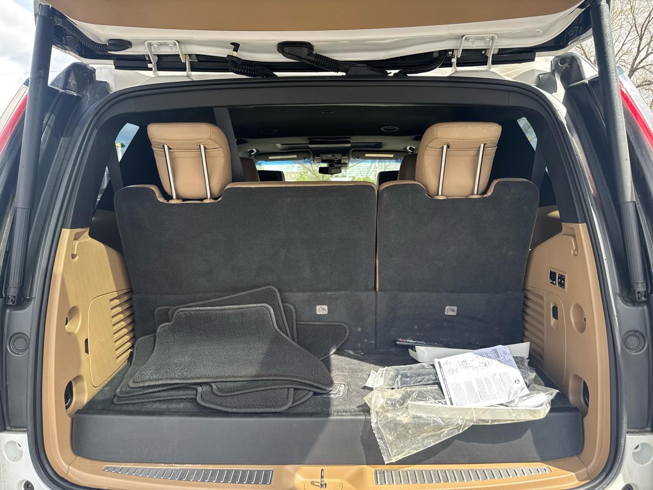 Cadillac Escalade 4WD 4dr Platinum 2018