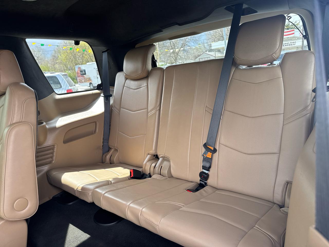 Cadillac Escalade 4WD 4dr Platinum 2018