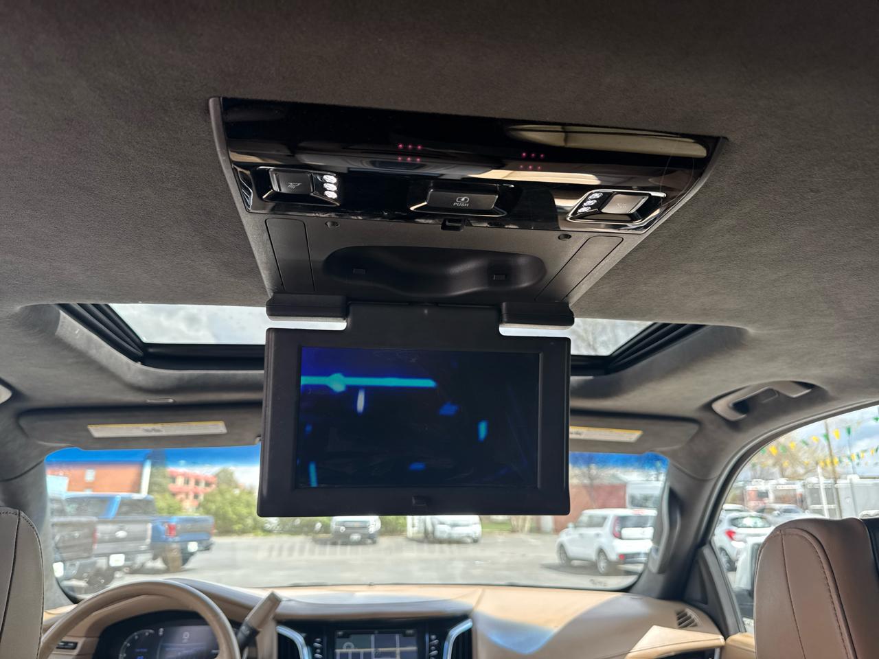 Cadillac Escalade 4WD 4dr Platinum 2018