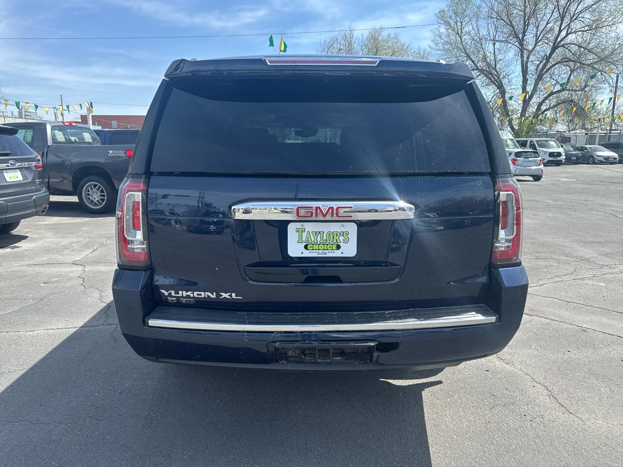 GMC Yukon XL 4WD 4dr Denali 2018