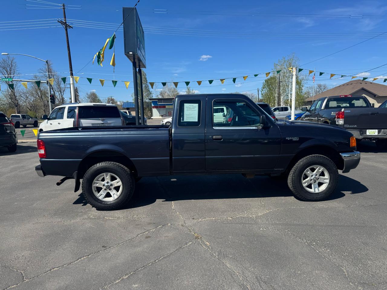 Ford Ranger 2dr Supercab 4.0L XLT Value 4WD 2003