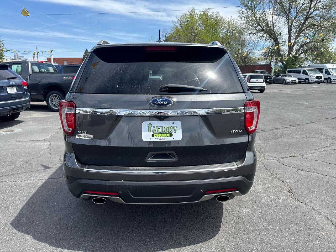 Ford Explorer XLT 4WD 2018