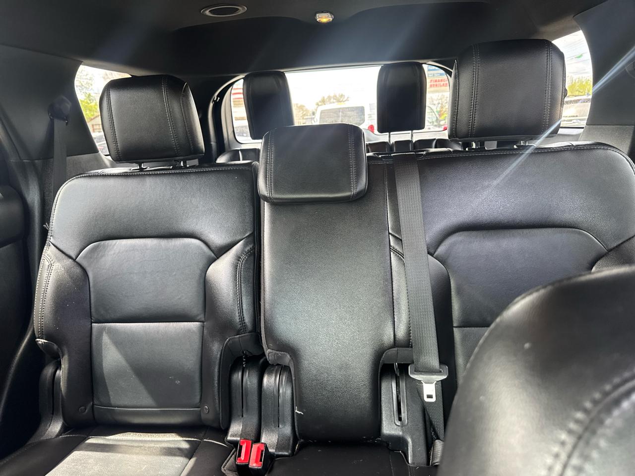 Ford Explorer XLT 4WD 2018