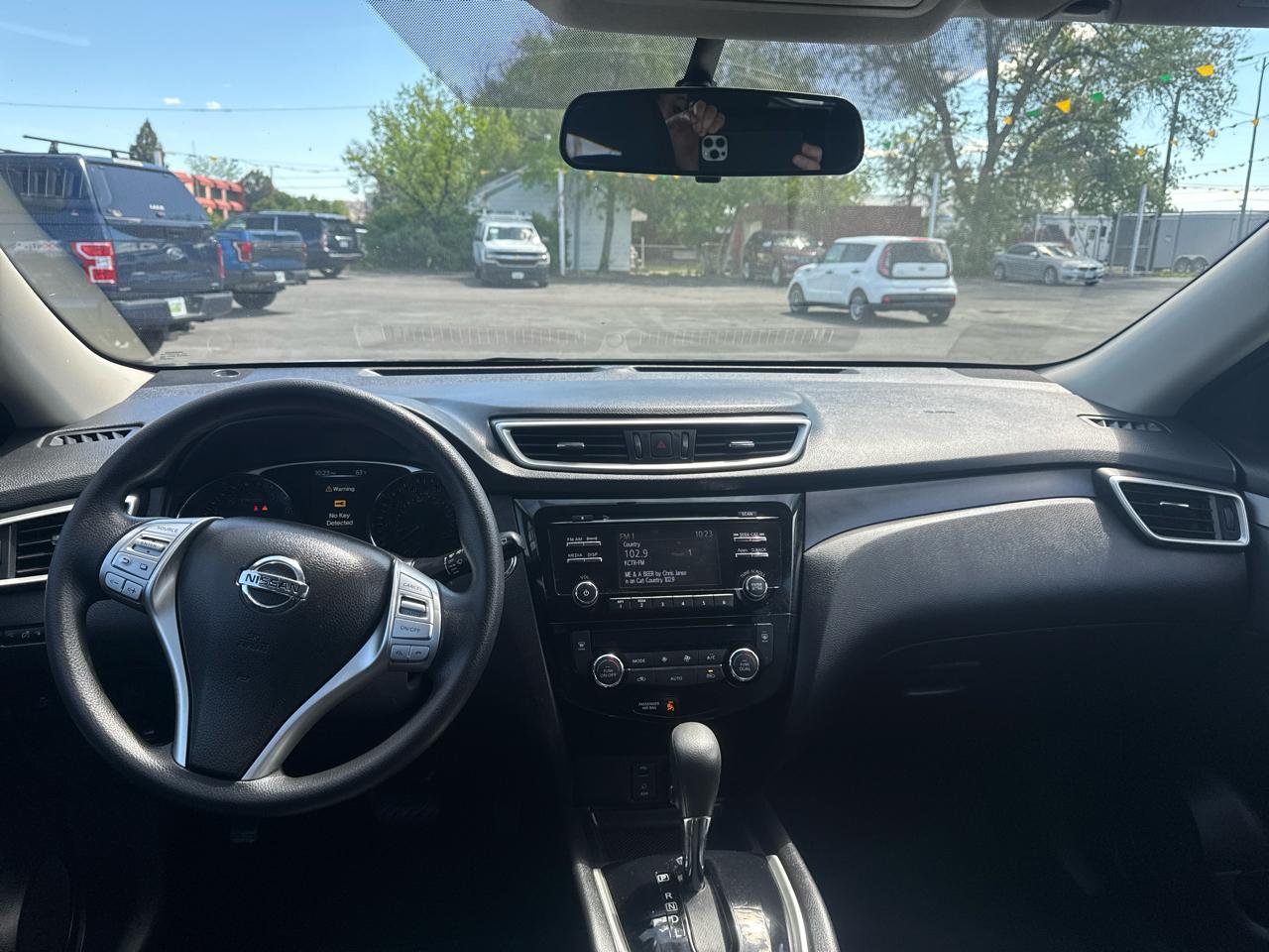 Nissan Rogue AWD 4dr SV 2014