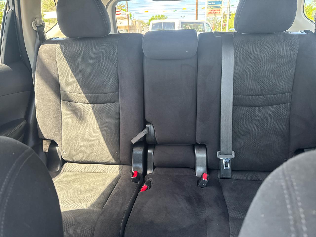 Nissan Rogue AWD 4dr SV 2014