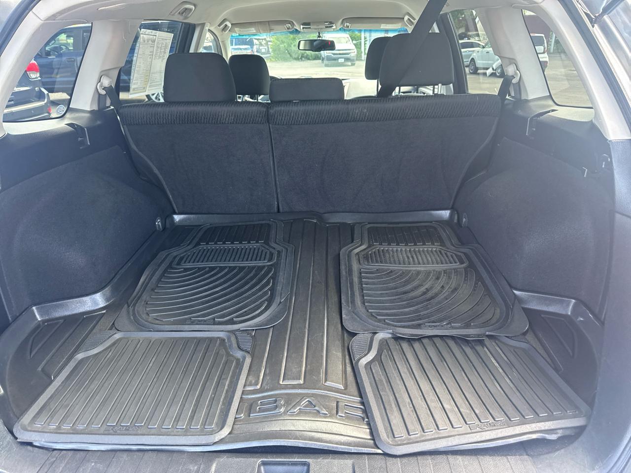 Subaru Outback 4dr Wgn H4 Auto 2.5i Premium 2012