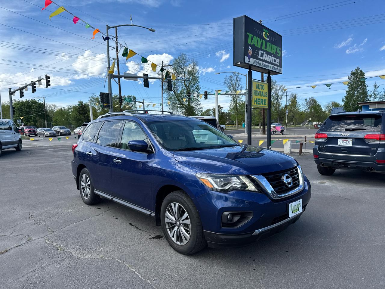 2017 Nissan Pathfinder FWD SL