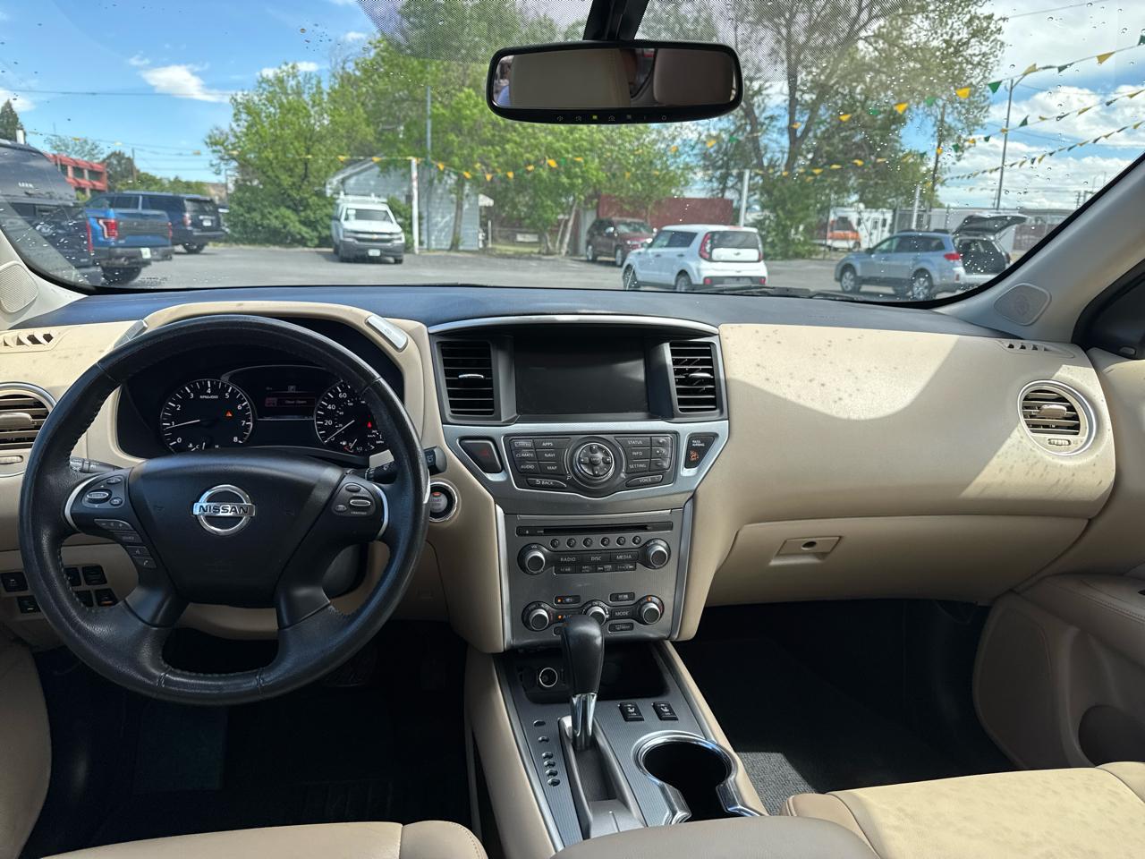 Nissan Pathfinder FWD SL 2017