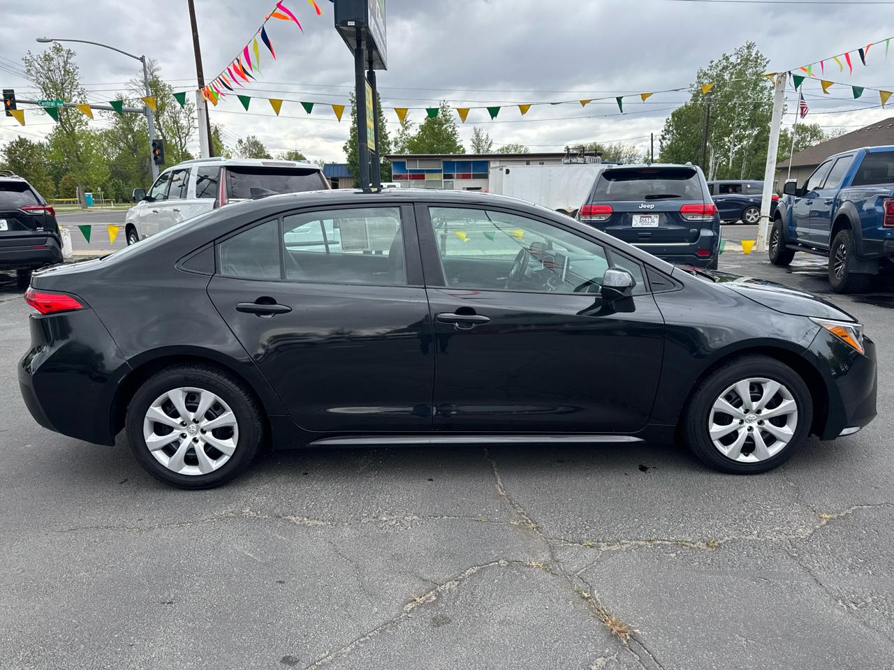 Toyota Corolla LE CVT (Natl) 2020