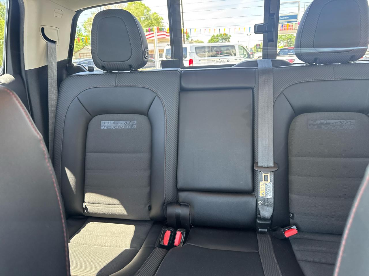 Chevrolet Colorado 4WD Crew Cab 128.3" WT 2017