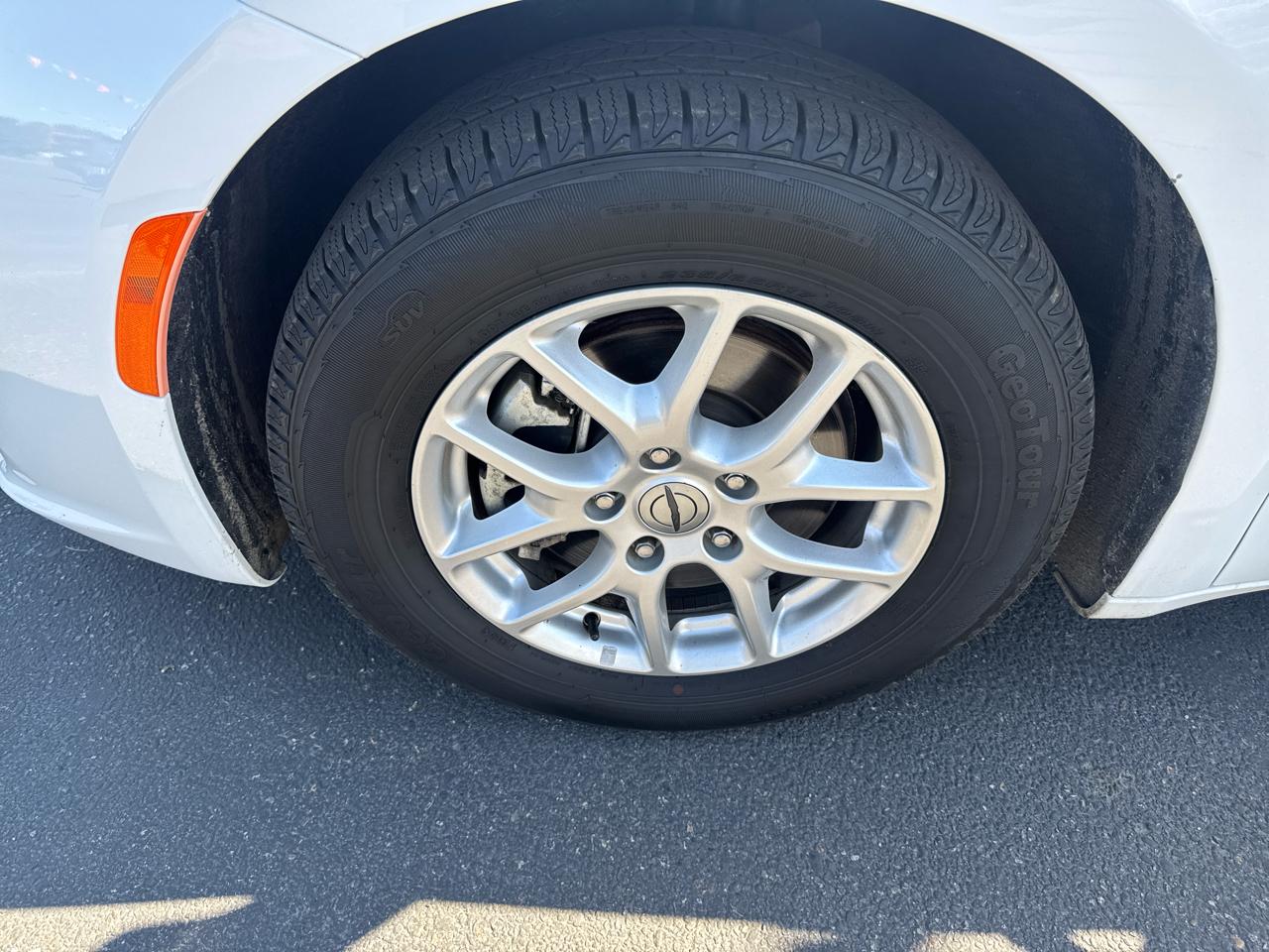 Chrysler Pacifica Touring L FWD 2022