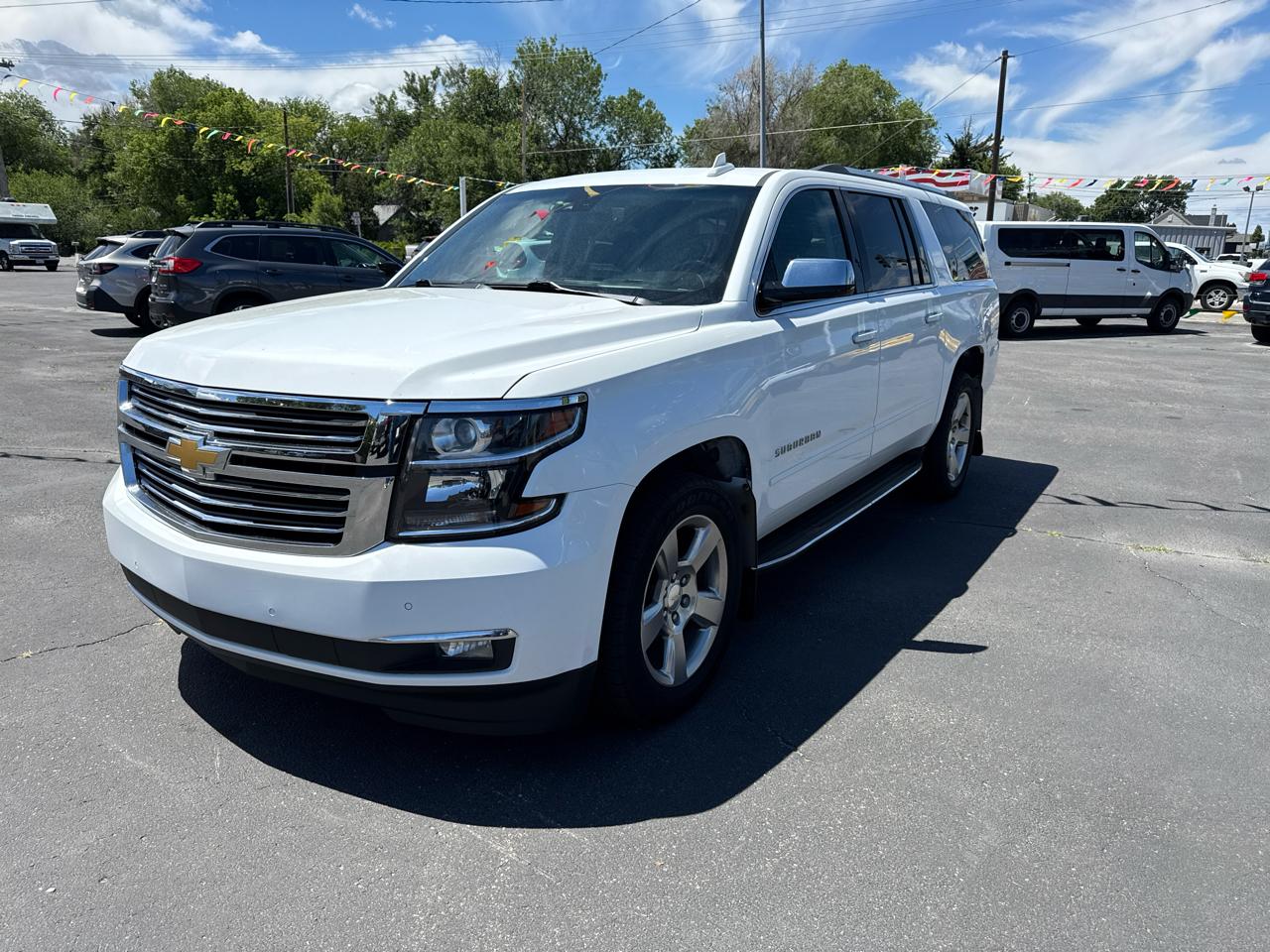 Chevrolet Suburban 4WD 4dr 1500 Premier 2018