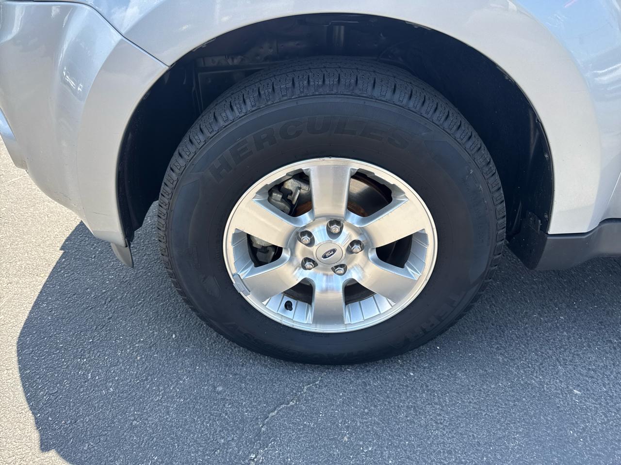 Ford Escape 4WD 4dr Limited 2011