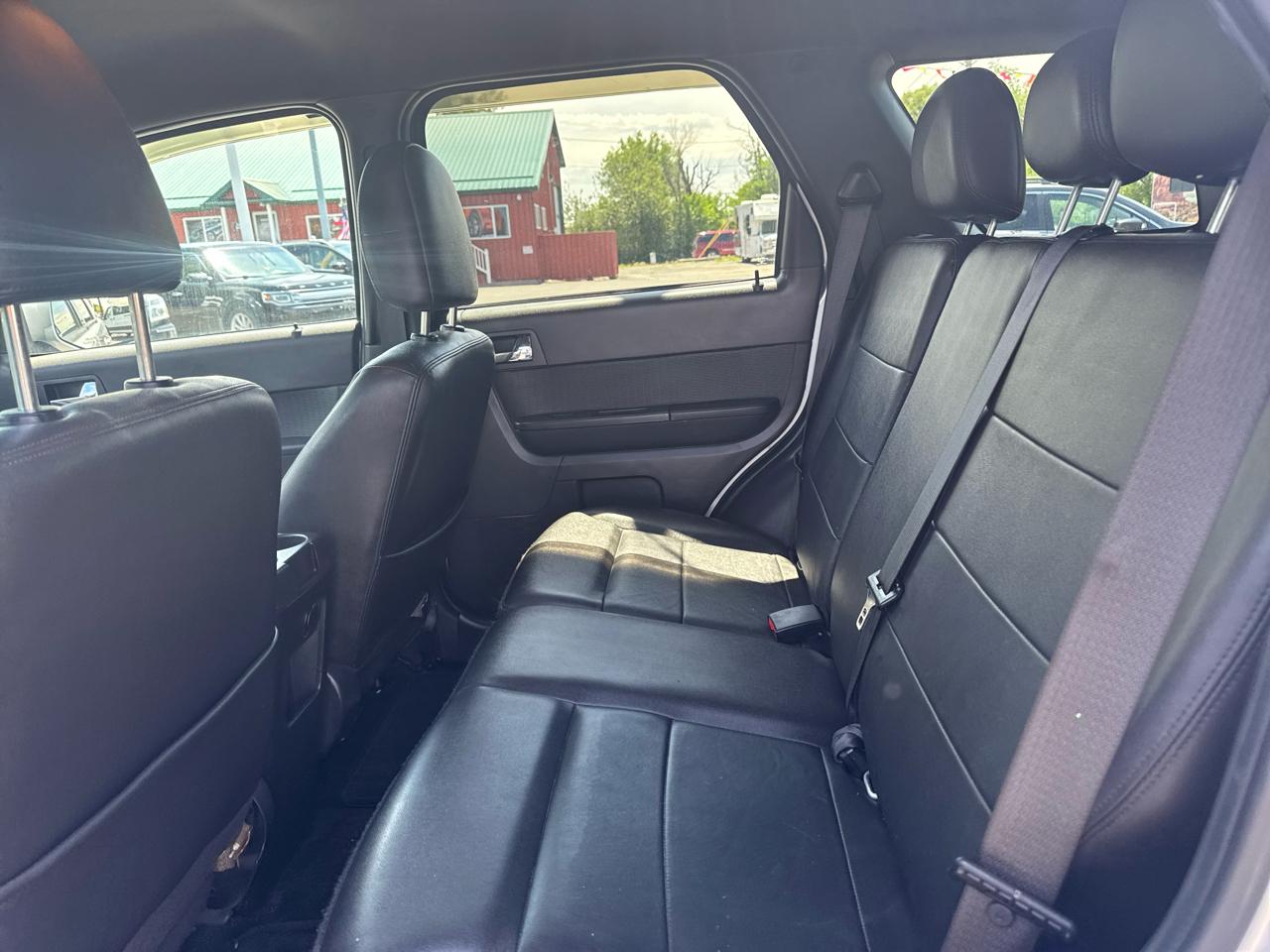 Ford Escape 4WD 4dr Limited 2011