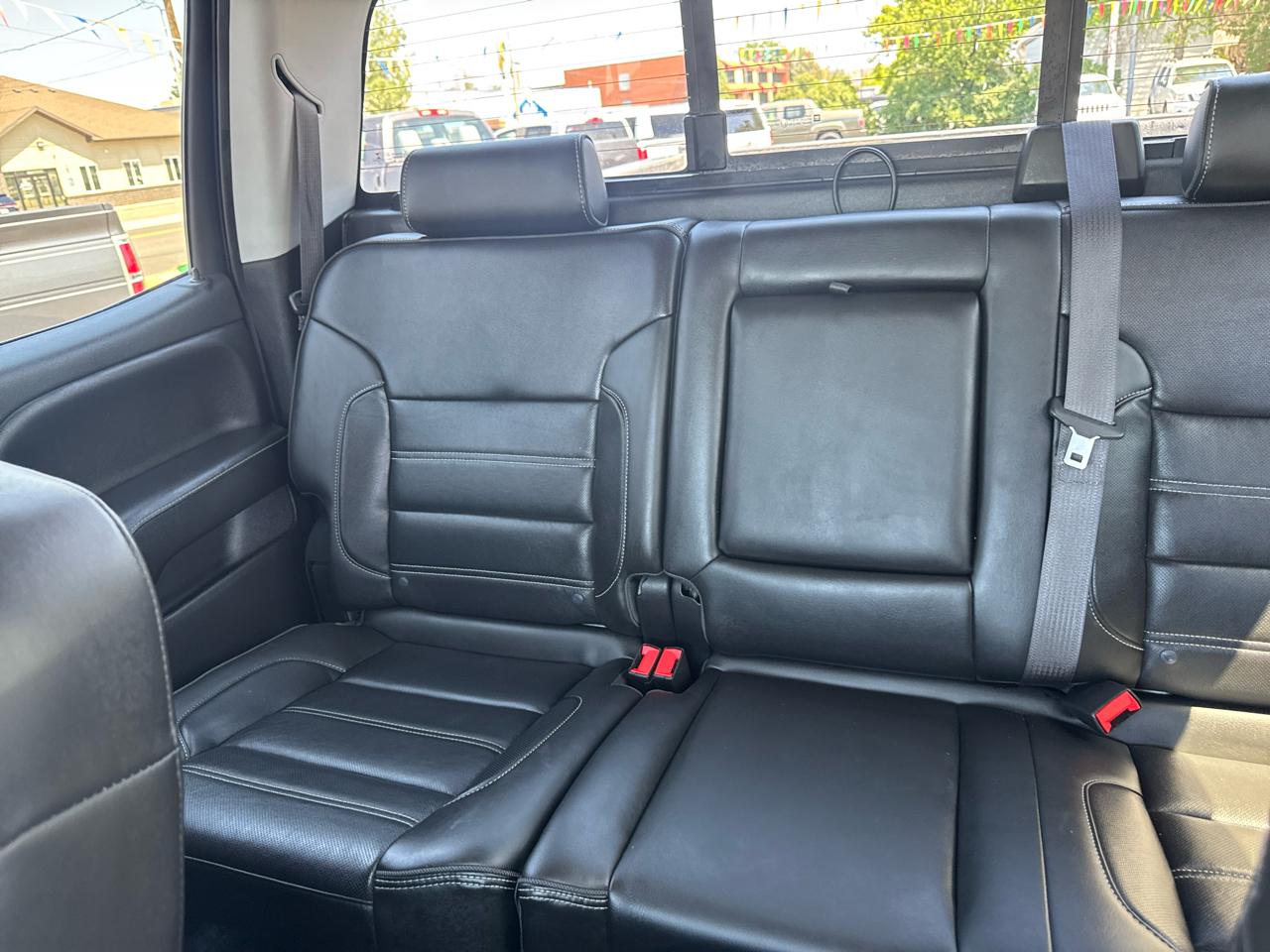 GMC Sierra 1500 4WD Crew Cab 143.5" Denali 2014