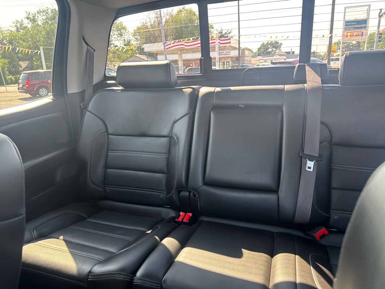 GMC Sierra 1500 4WD Crew Cab 143.5" Denali 2014