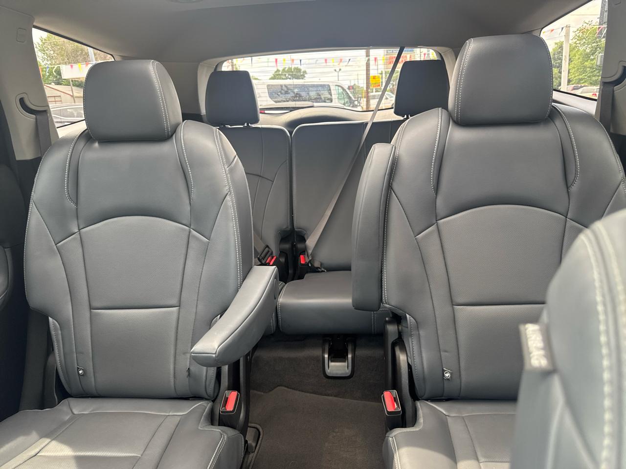 Buick Enclave AWD 4dr Essence 2019