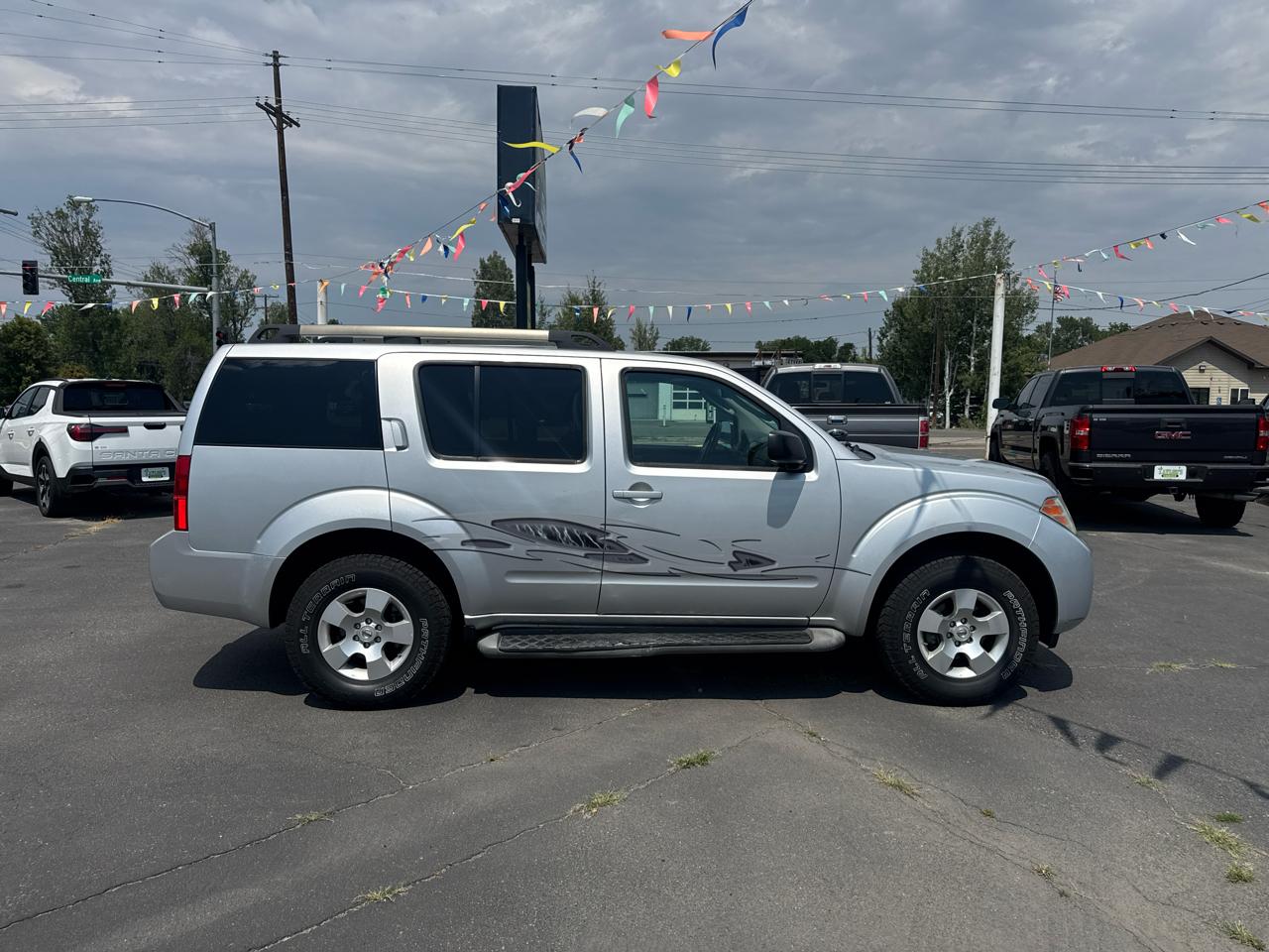 Nissan Pathfinder 4WD 4dr V6 S 2011