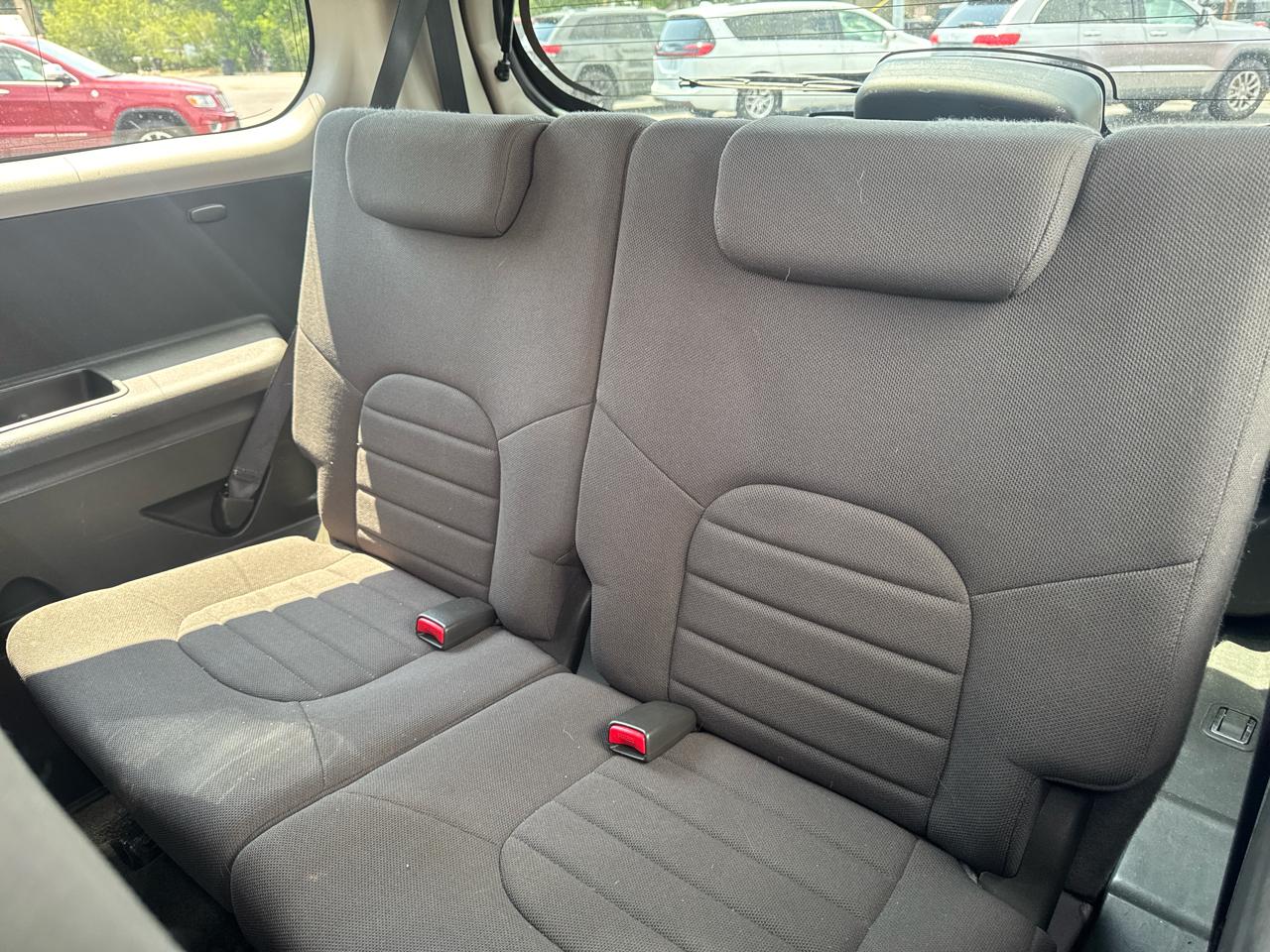 Nissan Pathfinder 4WD 4dr V6 S 2011