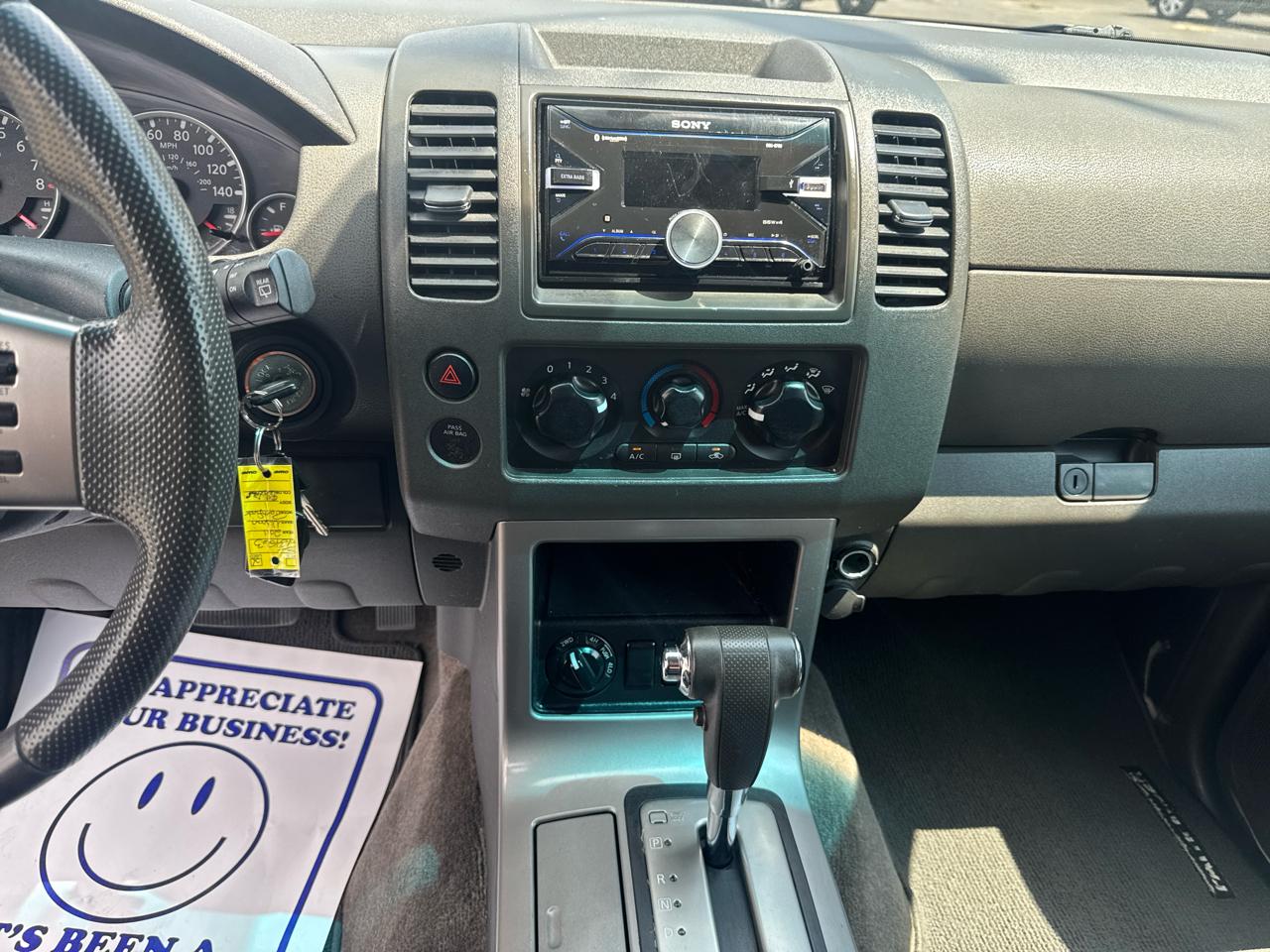 Nissan Pathfinder 4WD 4dr V6 S 2011