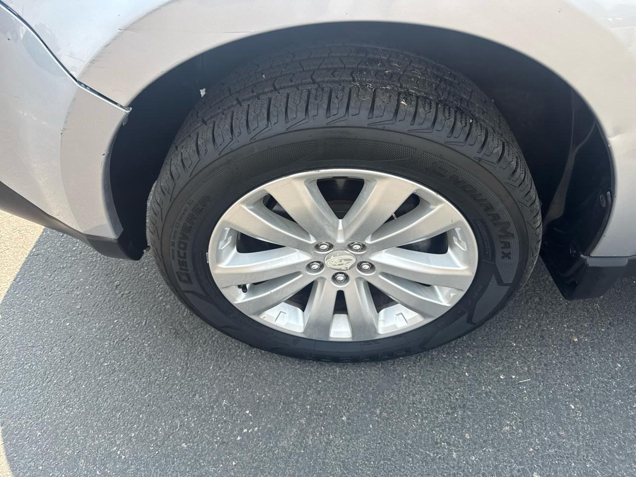 Subaru Forester 4dr Auto 2.5X Premium 2013