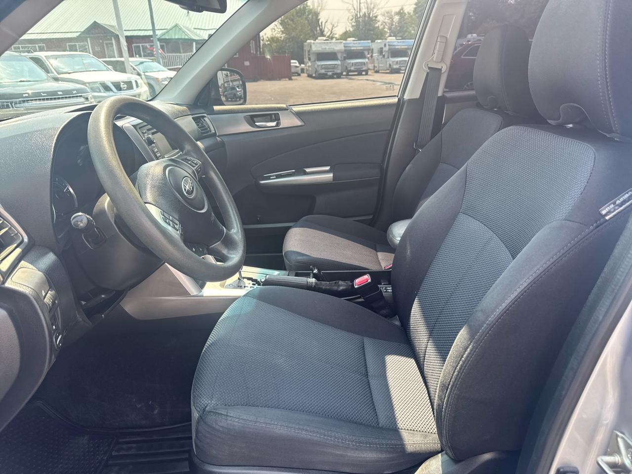 Subaru Forester 4dr Auto 2.5X Premium 2013