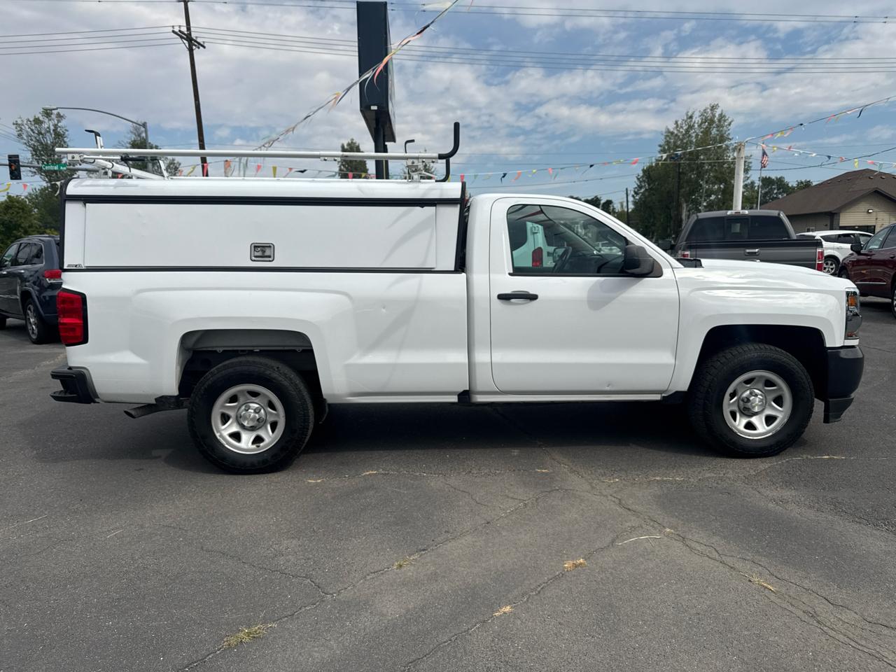 Chevrolet Silverado 1500 4WD Reg Cab 133.0" Work Truck 2018