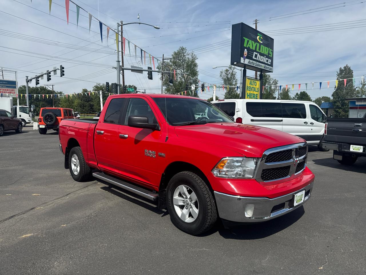 2017 RAM 1500 4WD Quad Cab 140.5" SLT