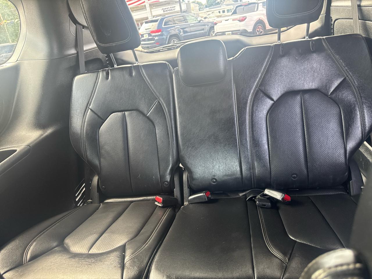 Chrysler Pacifica Touring L FWD 2018