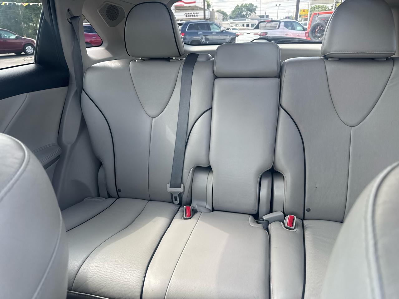 Toyota Venza 4dr Wgn V6 AWD Limited (Natl) 2012